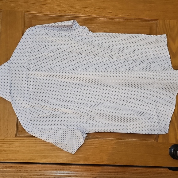 NWT Report Collection Stitch Fix 4 Way Performance Short Sleeve Sport Shirt Sz.M - Picture 3 of 9